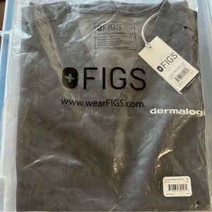 FIGS- Dermalogica Scrubs XS
